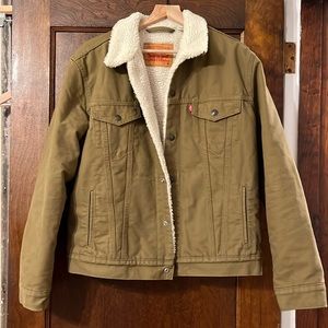 Levi’s Sherpa-lined Trucker Jacket